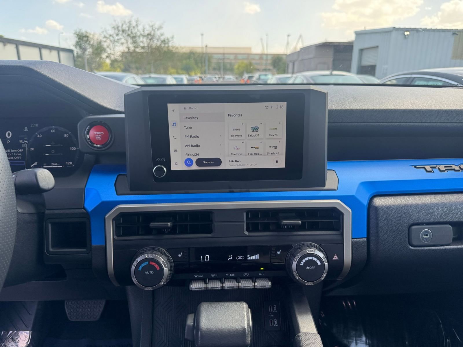 Used 2025 Buick Envista Sport Touring image 18