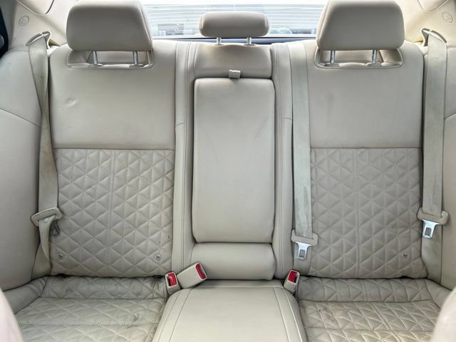 Used 2016 Nissan Maxima Platinum w/ Interior Lighting Package FWD image 27