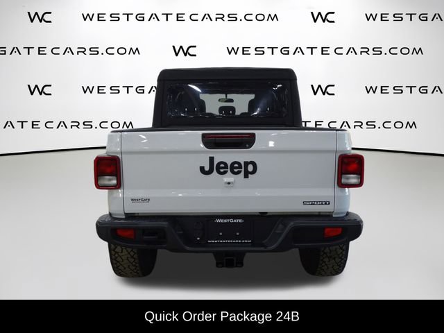 Used 2021 Jeep Gladiator Sport image 7