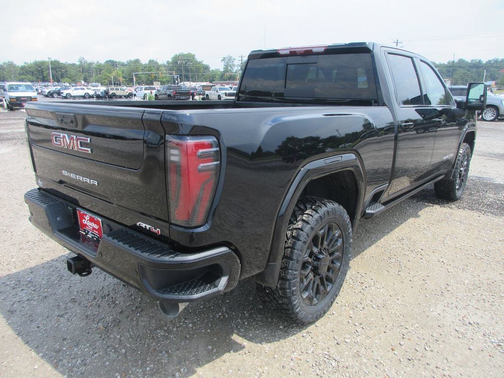 New 2026 GMC Sierra 2500 AT4 w/ AT4 Premium Plus Package AWD/4WD image 5