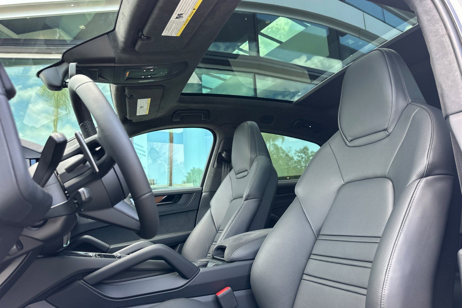 New 2026 Porsche Cayenne GTS image 5