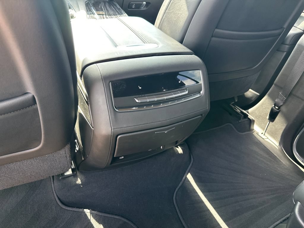 Used 2021 Cadillac Escalade Sport RWD image 31