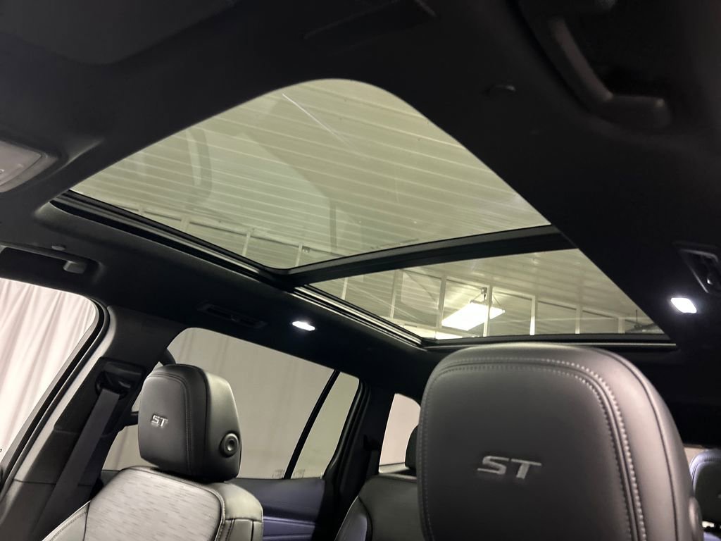 New 2026 Buick Enclave Sport Touring image 21