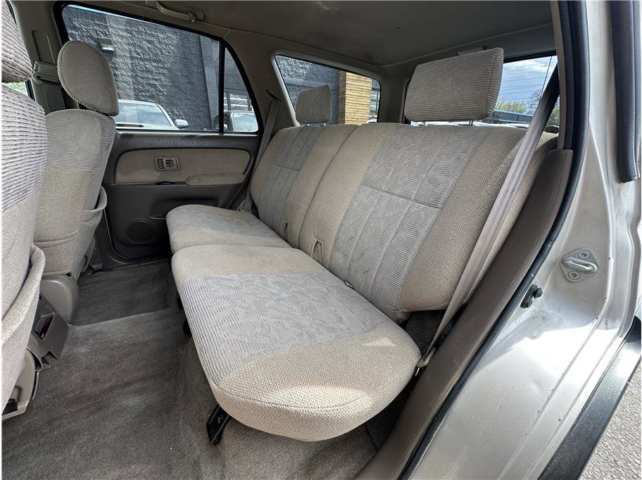 Used 2000 Toyota 4Runner SR5 image 16