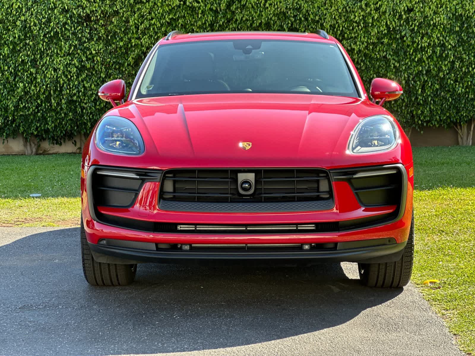 New 2026 Porsche Macan AWD/4WD image 11