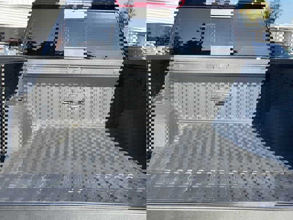 Certified 2025 Chevrolet Silverado 1500 High Country image 11