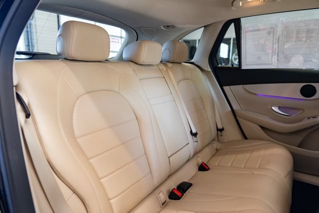 Used 2021 Mercedes-Benz GLC 300 4MATIC image 30