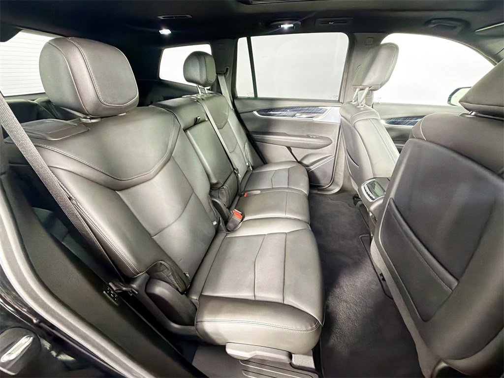 Used 2023 Cadillac XT6 Premium Luxury image 26