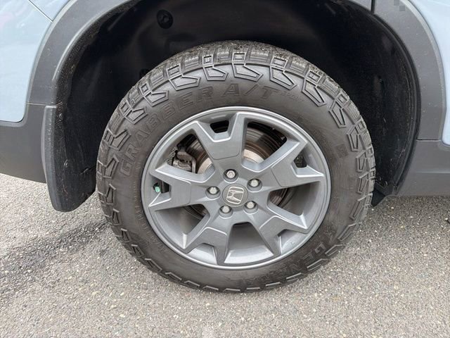 Used 2025 Honda Passport TrailSport image 7