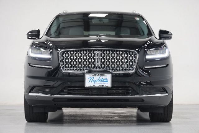 Used 2023 Lincoln Nautilus Reserve w/ Equipment Group 201A AWD/4WD image 2