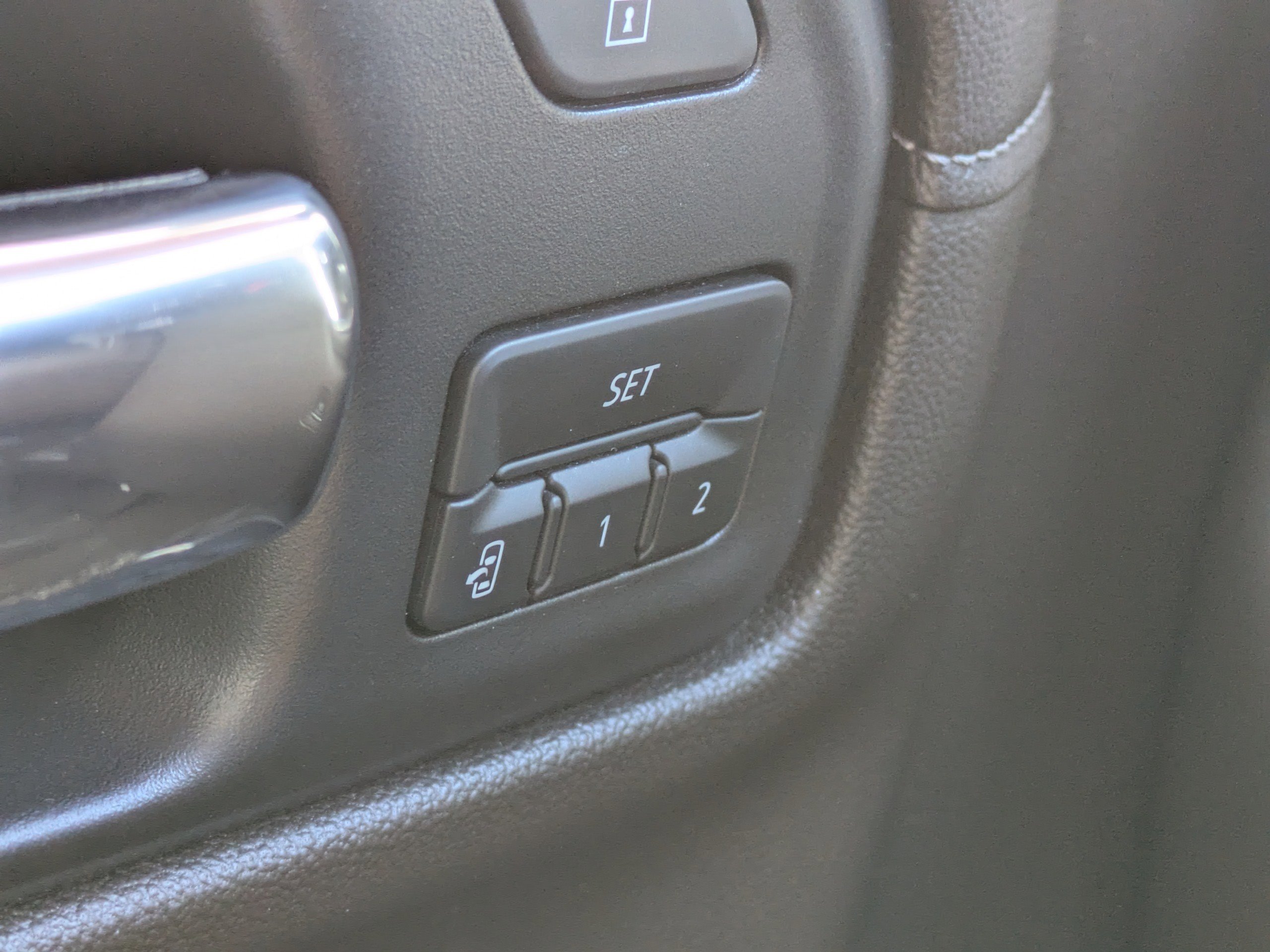 Used 2021 GMC Sierra 1500 SLT w/ SLT Convenience Package image 20