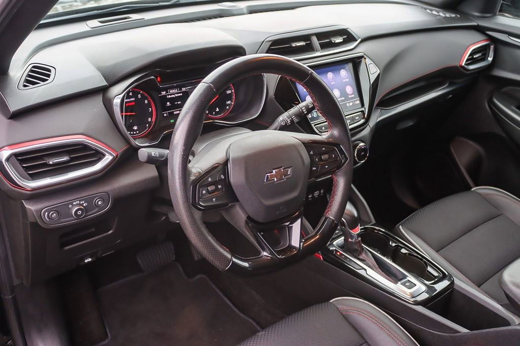 Used 2021 Chevrolet TrailBlazer RS w/ Convenience Package image 8