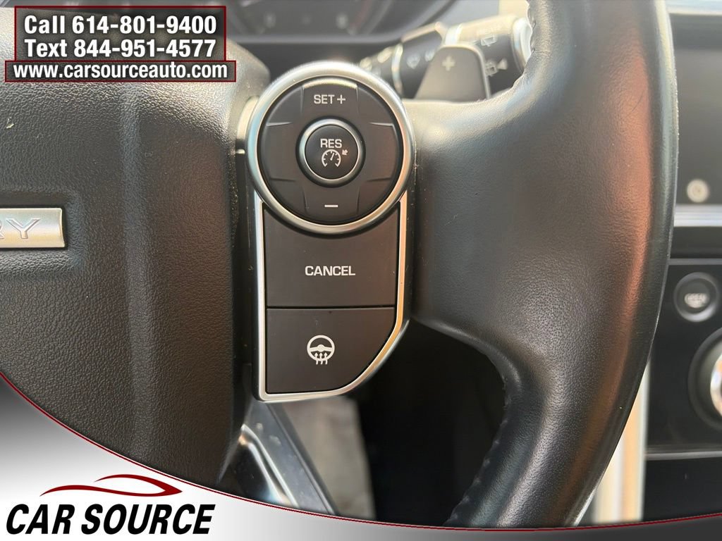 Used 2017 Land Rover Discovery First Edition AWD/4WD image 14
