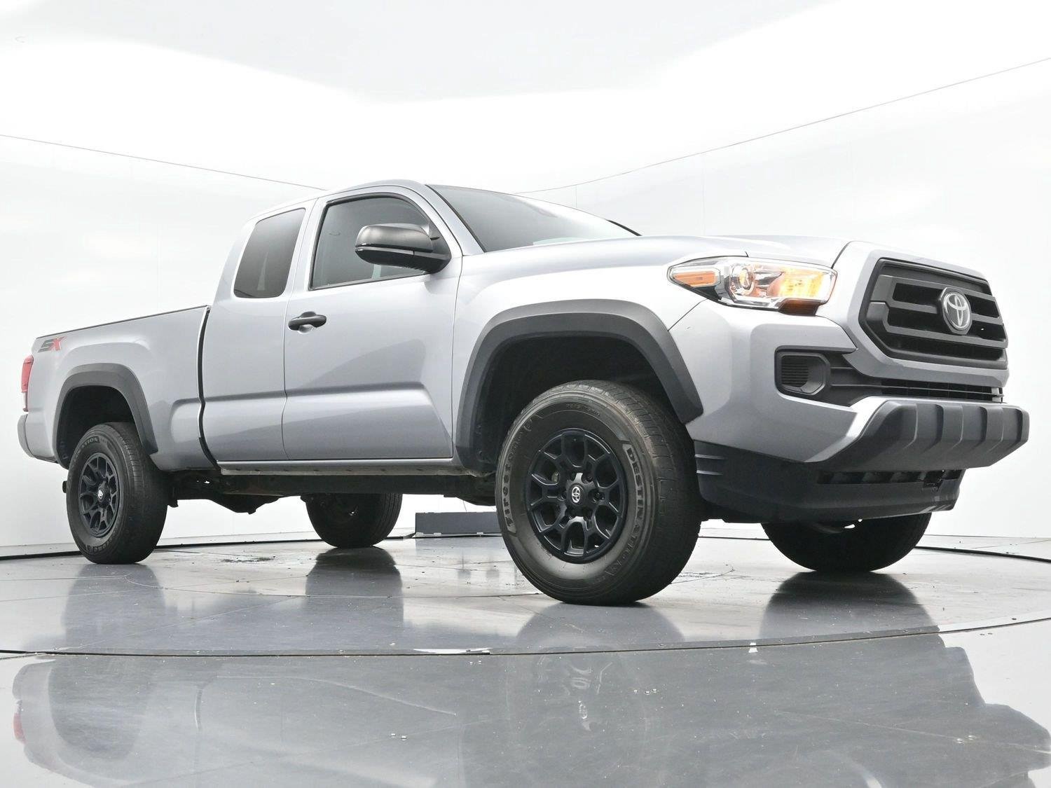 Used 2021 Toyota Tacoma SR w/ SX Package RWD image 41