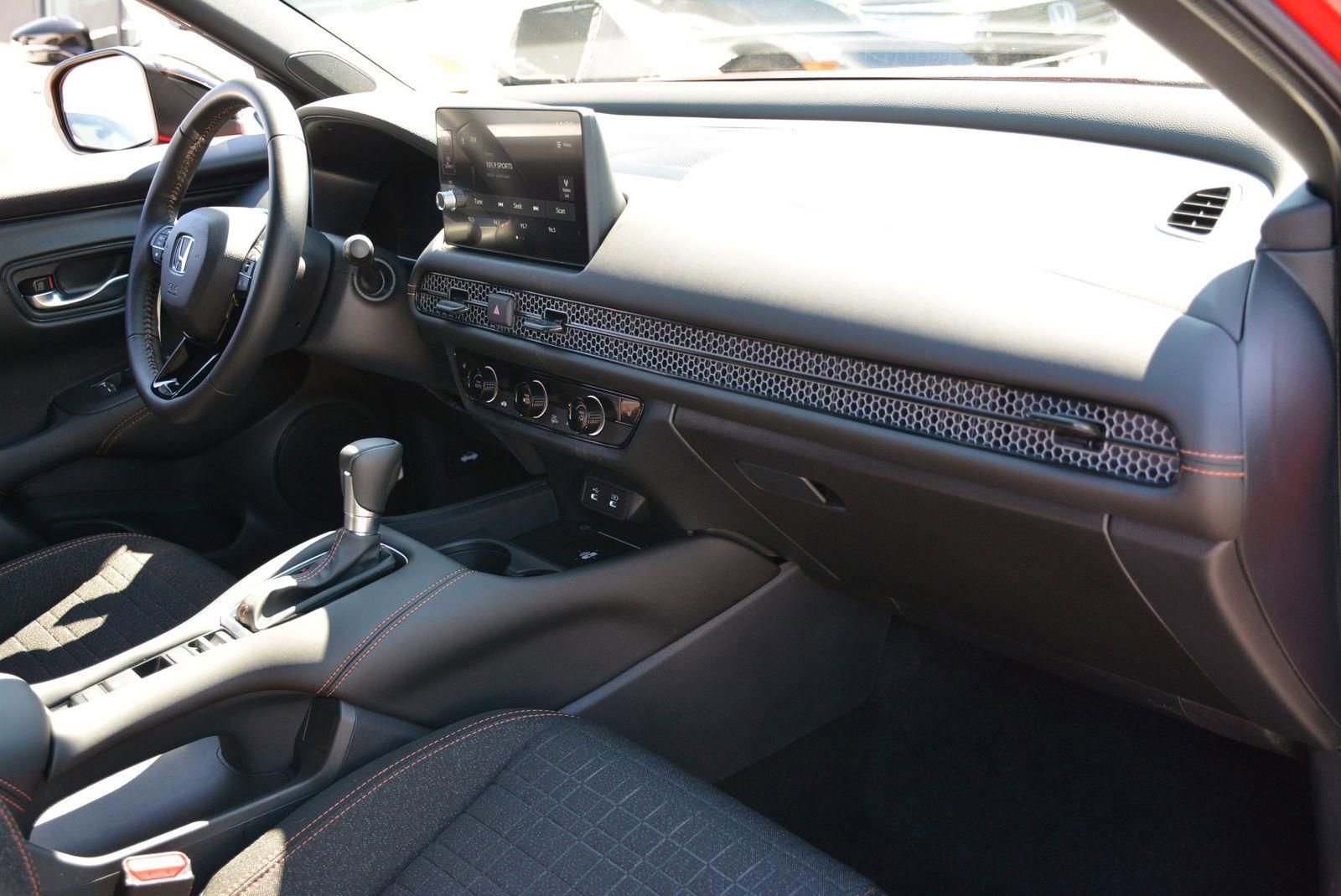 Used 2026 Honda HR-V Sport image 20