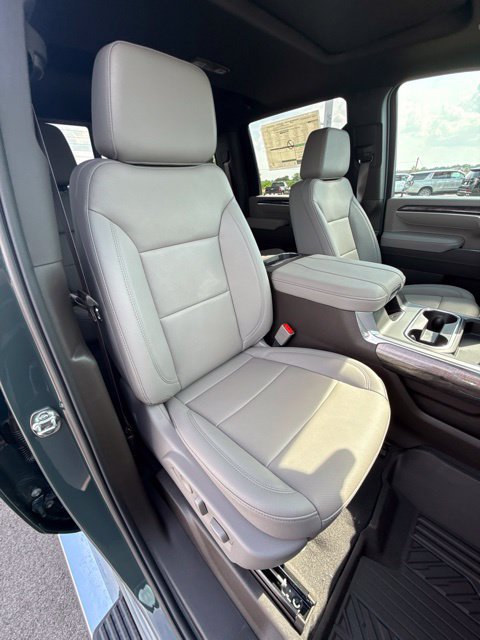 New 2026 Chevrolet Silverado 3500 LTZ w/ LTZ Premium Package AWD/4WD image 36