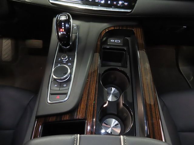 Certified 2022 Cadillac Escalade ESV Luxury RWD image 24