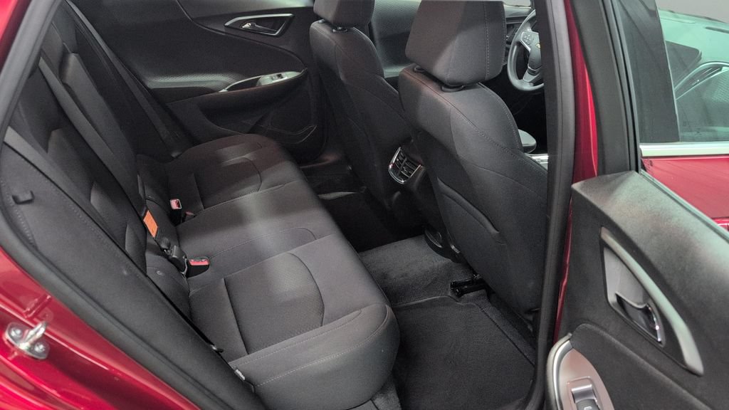 Used 2024 Chevrolet Malibu LT FWD image 19