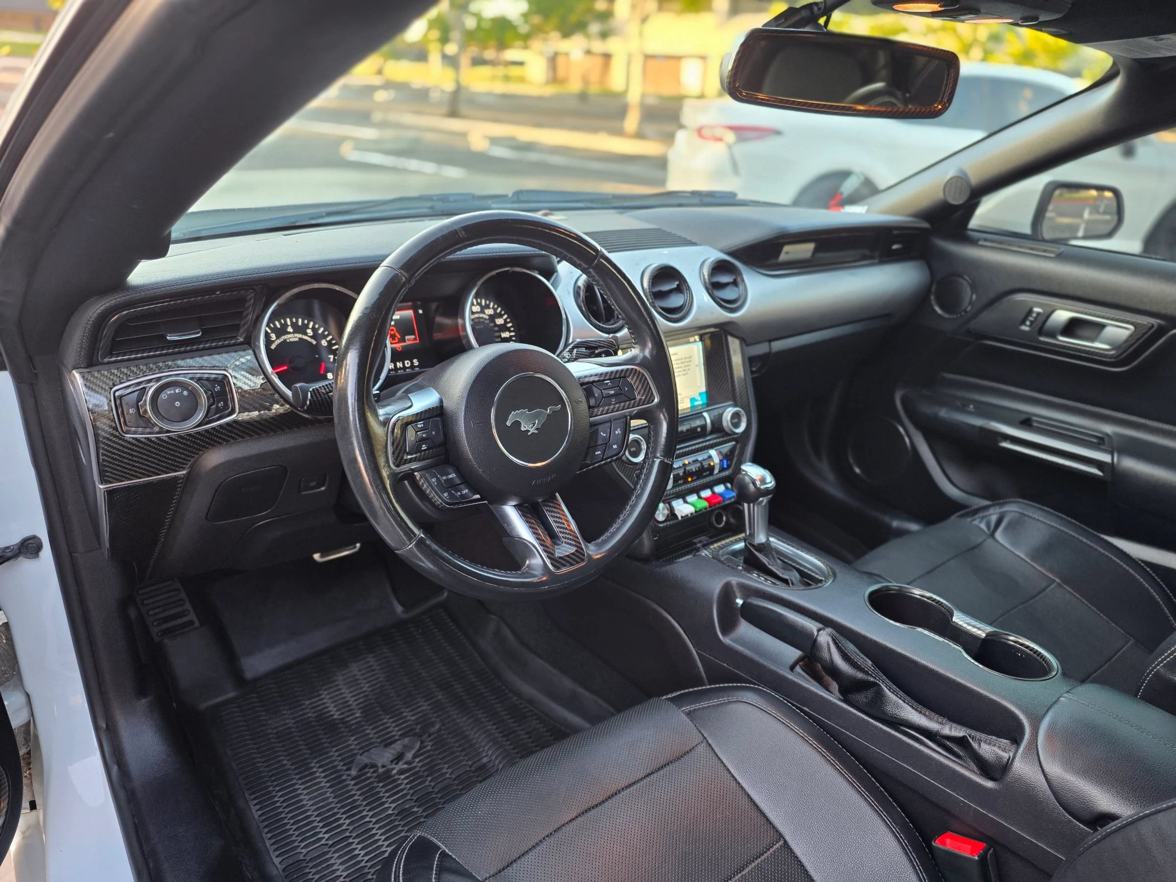 Used 2019 Ford Mustang GT Premium RWD image 20