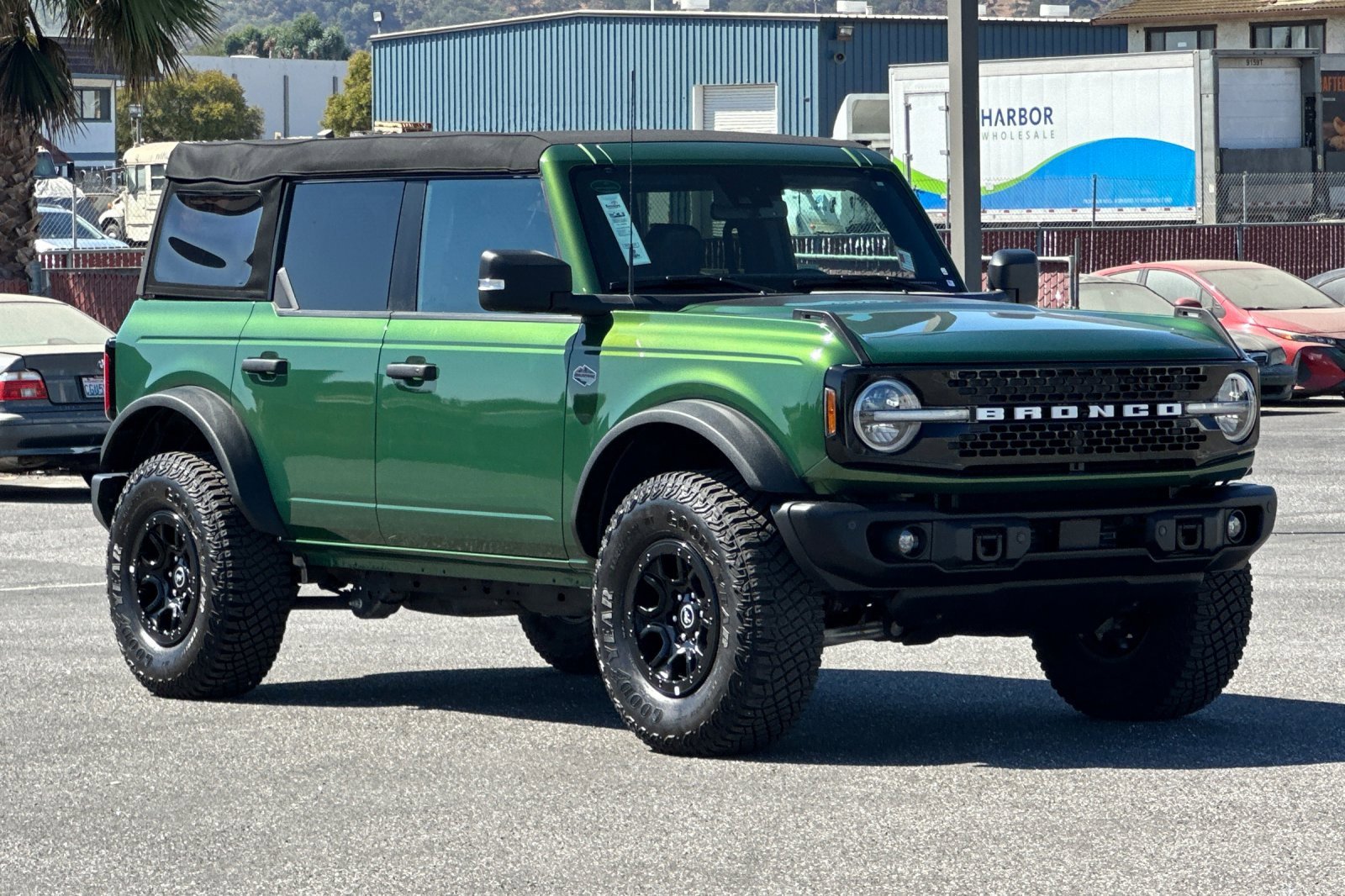 Used 2023 Ford Bronco Wildtrak video 2