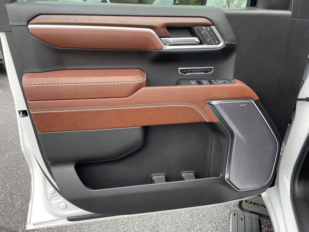 Used 2023 GMC Sierra 1500 Denali Ultimate image 16