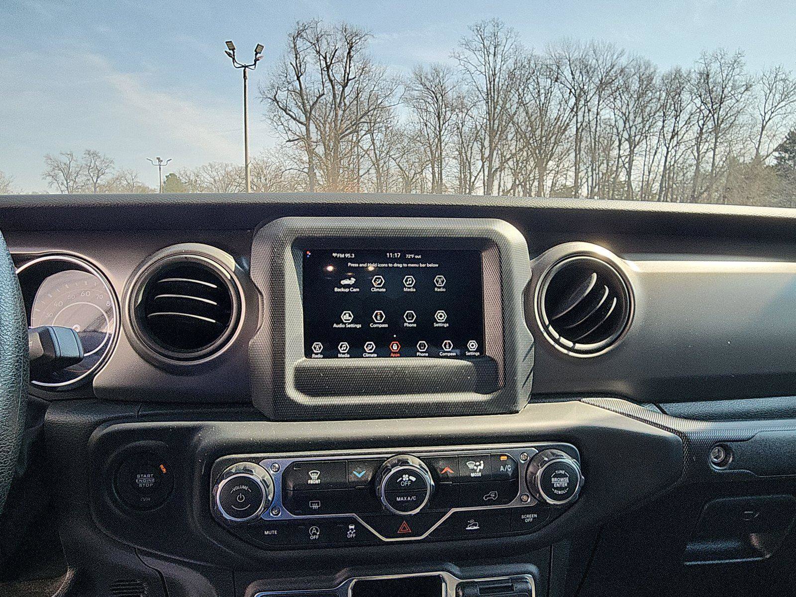 Used 2023 Jeep Gladiator Sport w/ Trailer Tow Package image 16