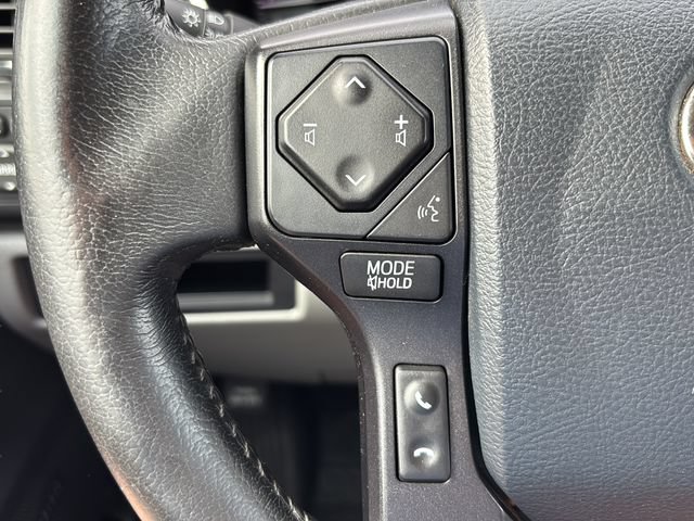 Used 2020 Toyota Sequoia Platinum AWD/4WD image 18