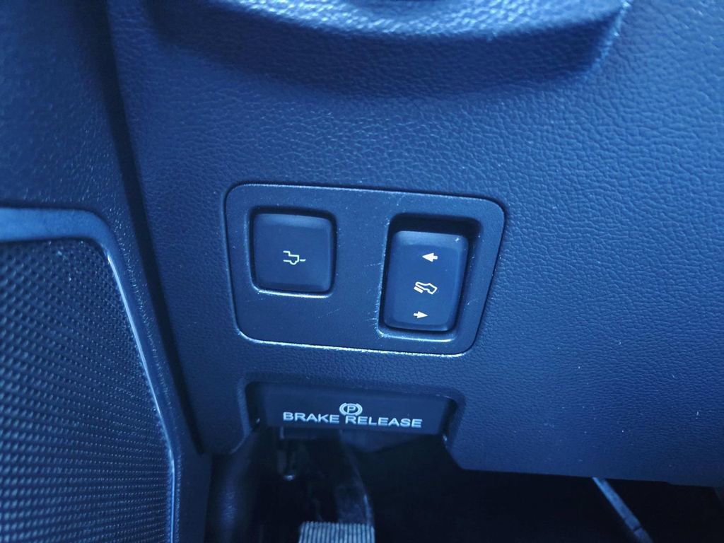 Used 2017 Ford F350 Lariat w/ Lariat Ultimate Package image 39