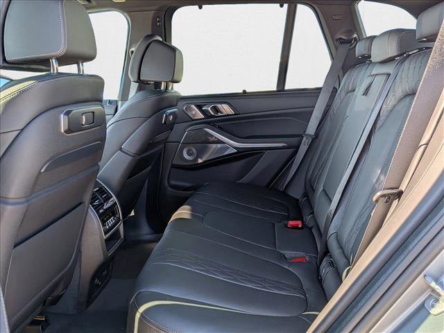 New 2026 BMW X5 M60i image 14