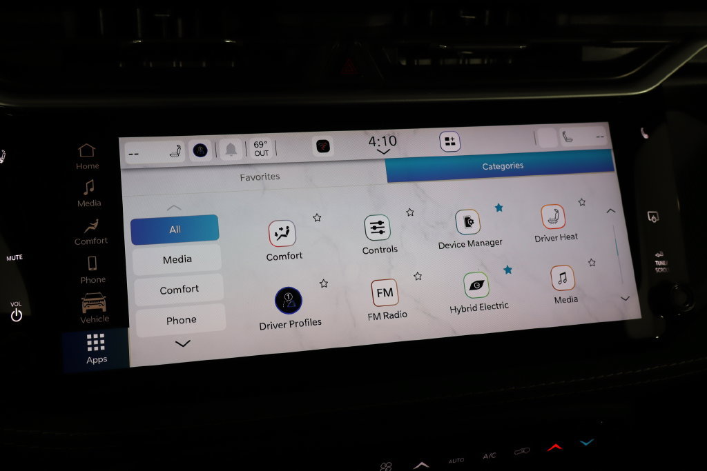 New 2027 Jeep Cherokee Laredo AWD/4WD image 37