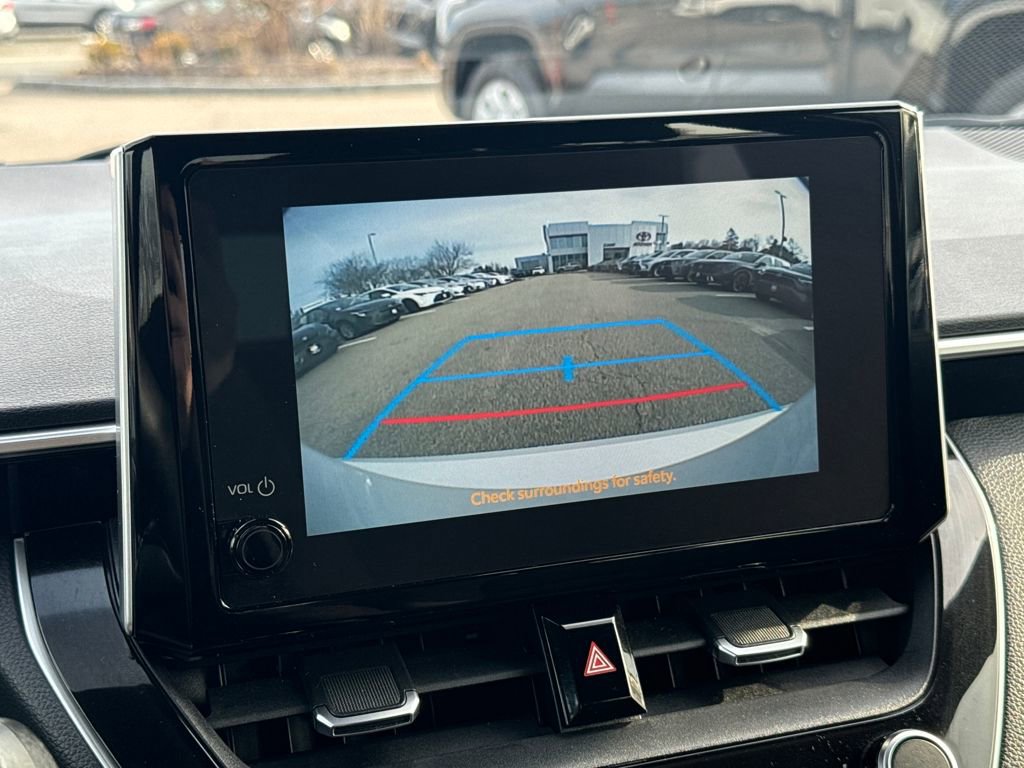 Used 2025 Toyota Corolla SE image 22