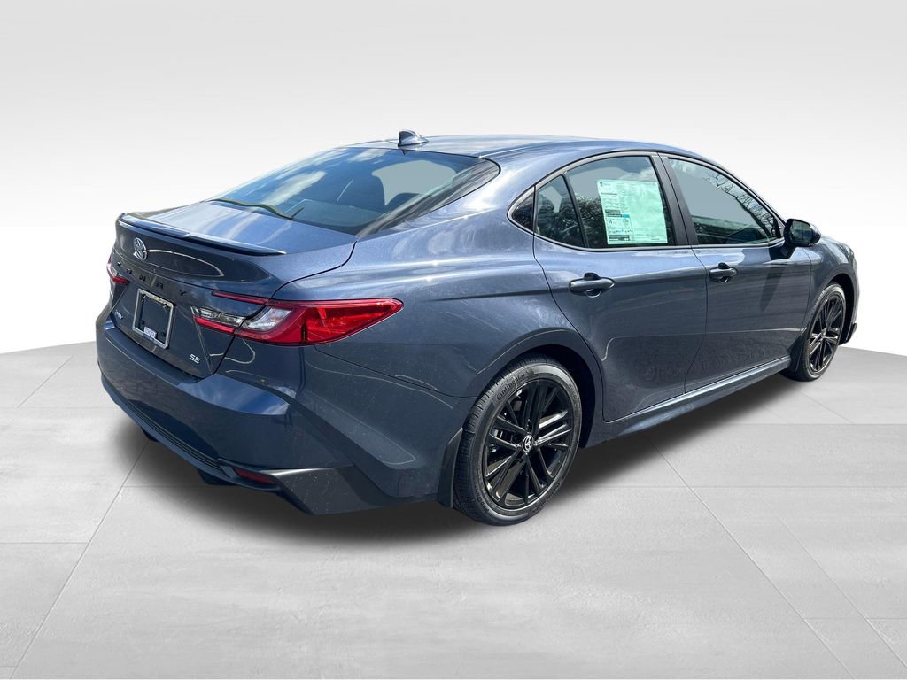 New 2026 Toyota Camry SE FWD image 5