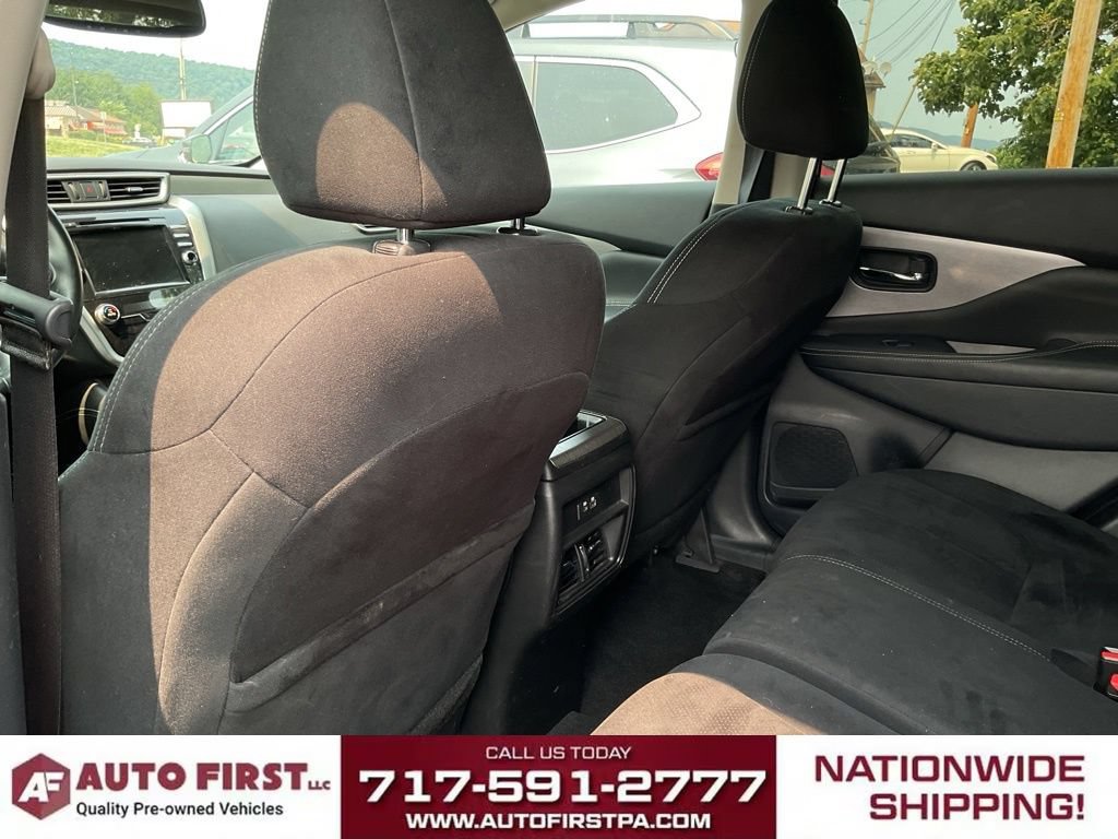Used 2020 Nissan Murano SV AWD/4WD image 10