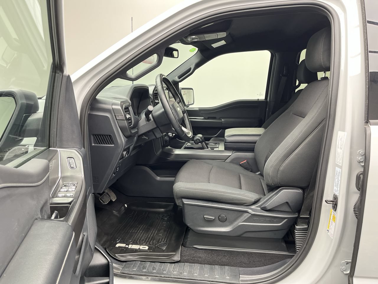 Certified 2024 Ford F150 XLT w/ Mobile Office Package AWD/4WD image 3