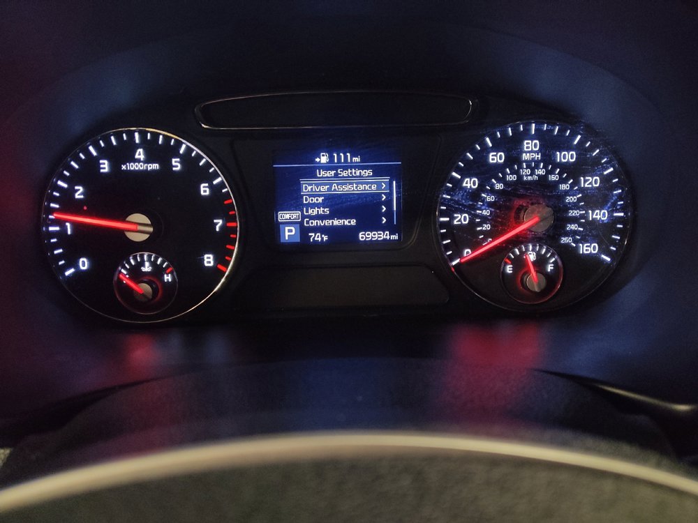 Used 2020 Kia Sorento LX image 23