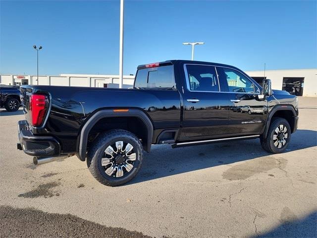 New 2026 GMC Sierra 2500 Denali w/ Denali Reserve Package image 2