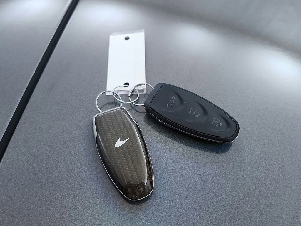 Used 2015 McLaren 650S Spider image 31