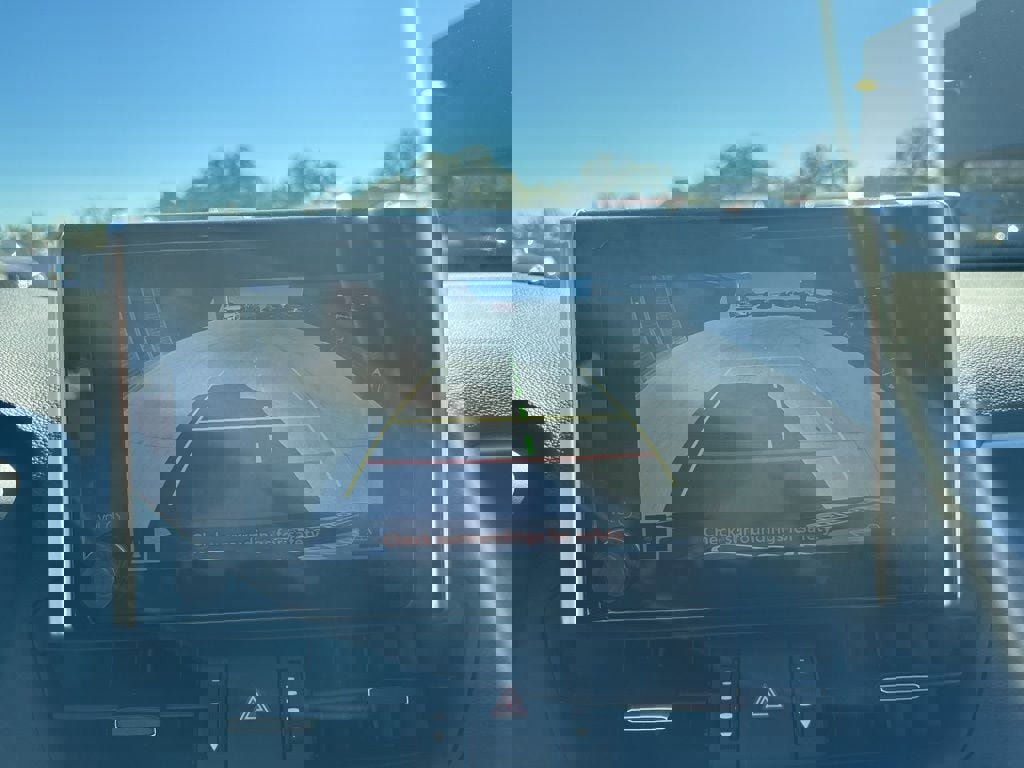 Used 2025 Toyota RAV4 XLE Premium image 24