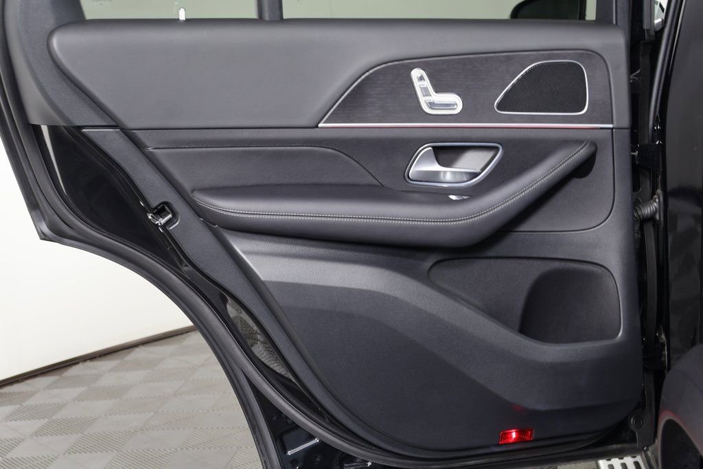 Certified 2024 Mercedes-Benz GLE 350 4MATIC w/ 3rd Row Seat Package image 14