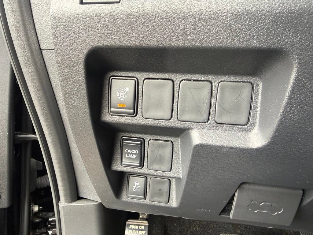Used 2025 Nissan Frontier S RWD image 16
