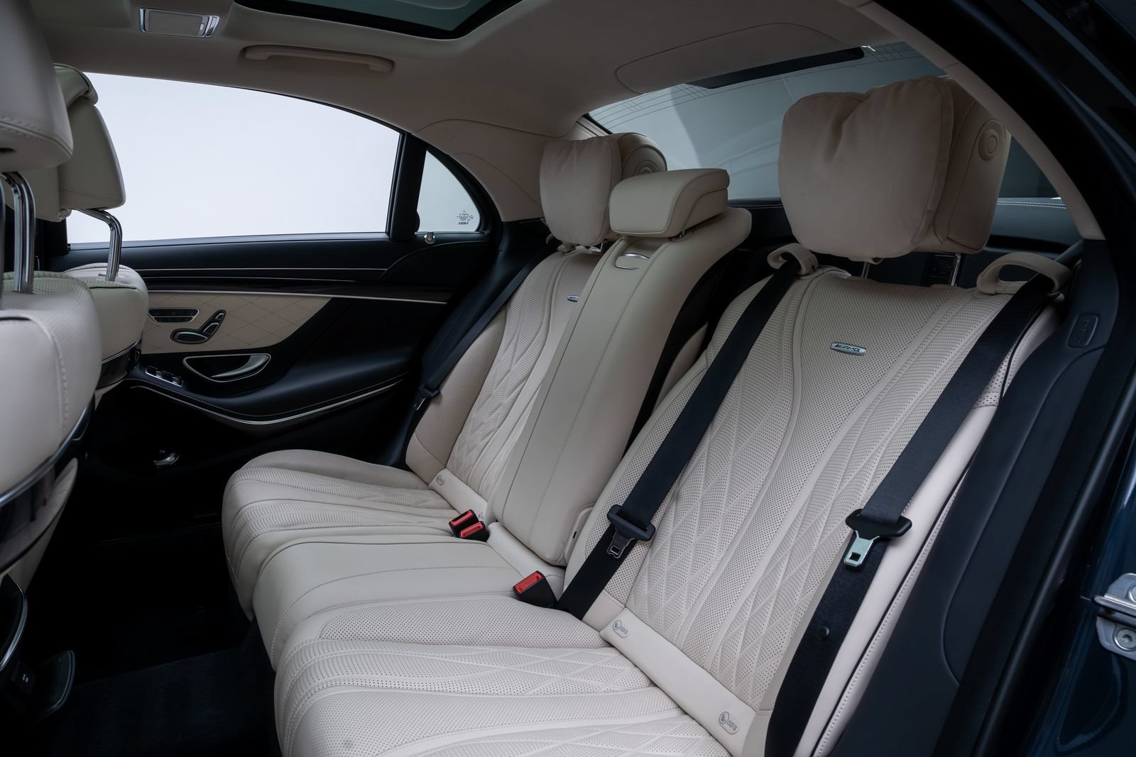 Used 2019 Mercedes-Benz S 63 AMG S 4MATIC Sedan image 22