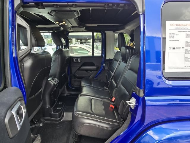 Used 2019 Jeep Wrangler Unlimited Sahara AWD/4WD image 14