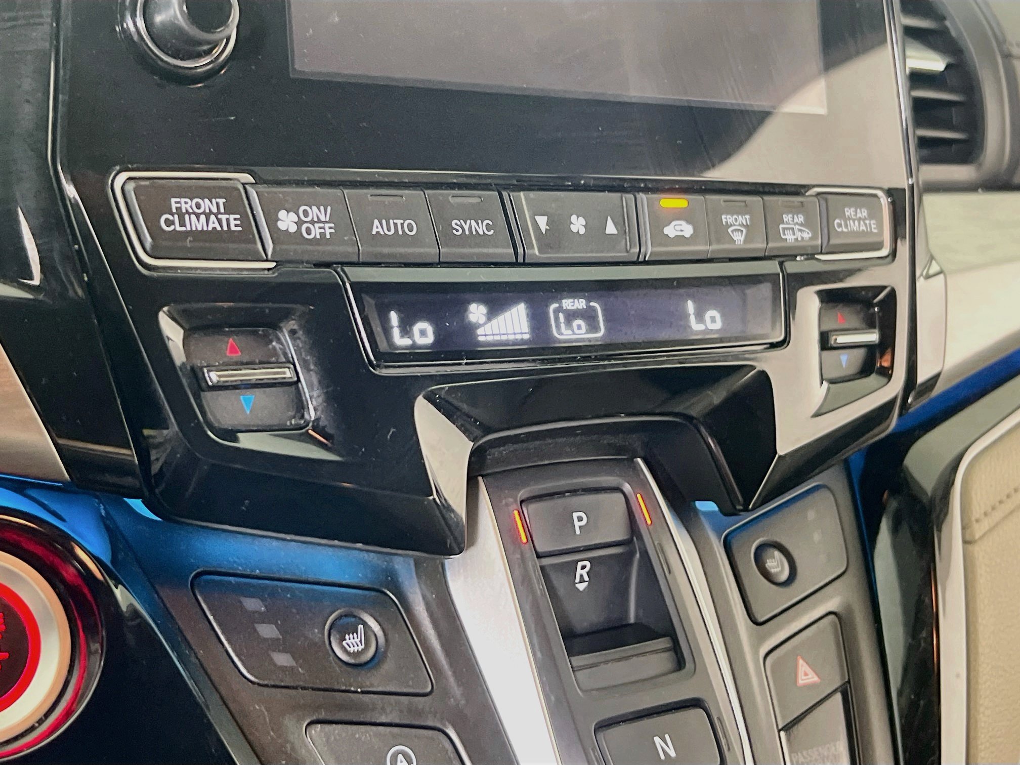 Used 2023 Honda Odyssey Touring image 16