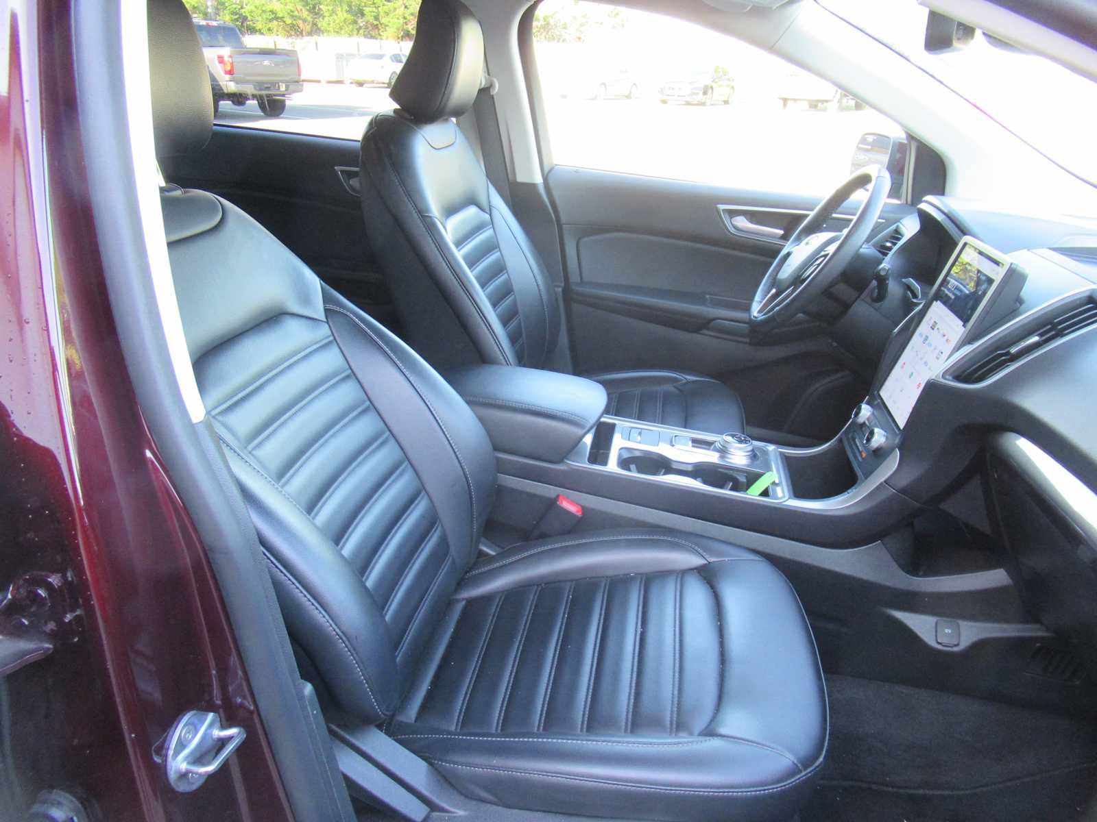 Used 2024 Ford Edge SEL AWD/4WD image 22