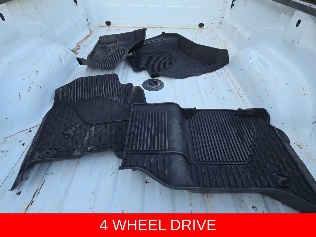 Used 2025 RAM 3500 Big Horn AWD/4WD image 13