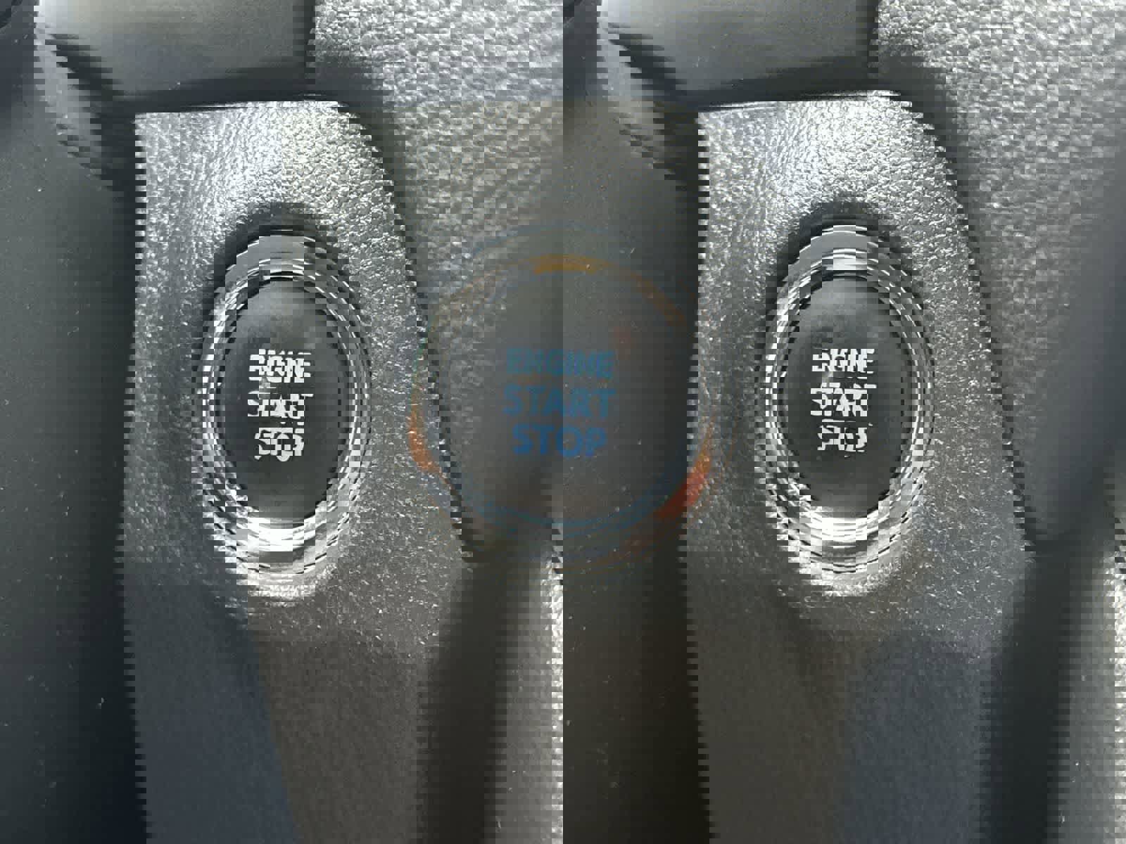 Used 2022 Toyota RAV4 XLE image 24