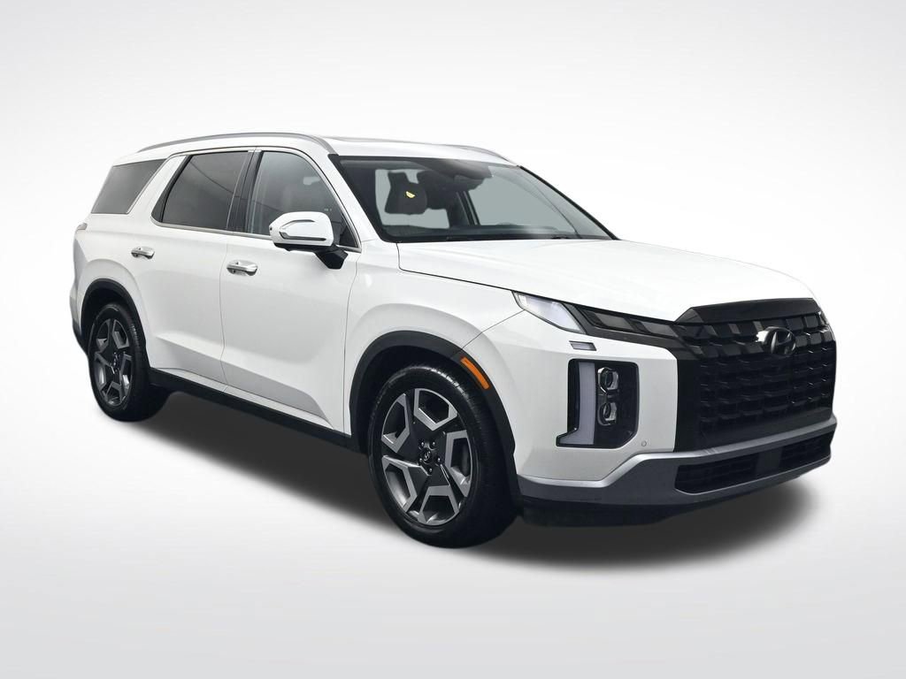 Used 2024 Hyundai Palisade Limited FWD image 3