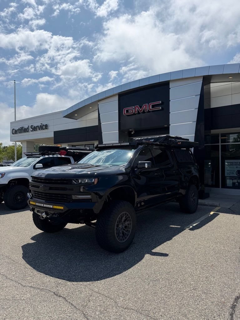 Used 2021 Chevrolet Silverado 1500 LT Trail Boss w/ LT Trail Boss Premium Package