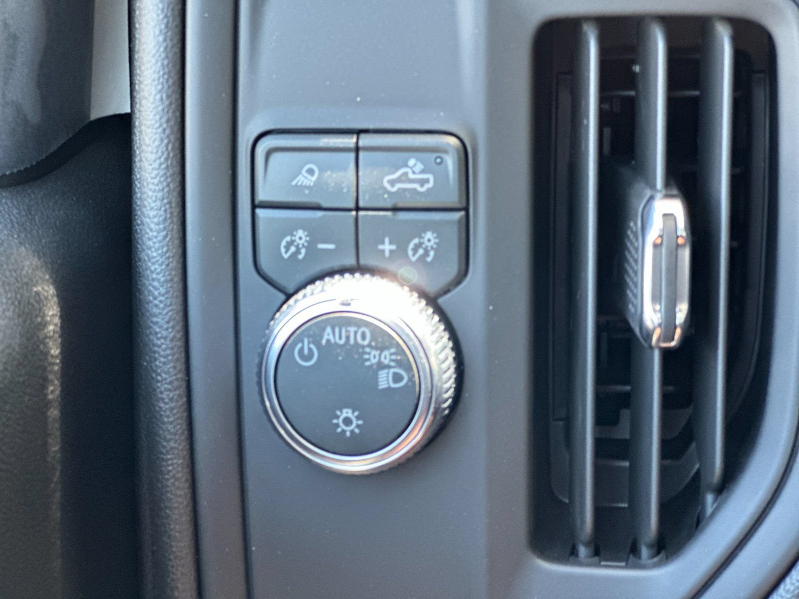 New 2026 GMC Sierra 3500 Pro RWD image 24