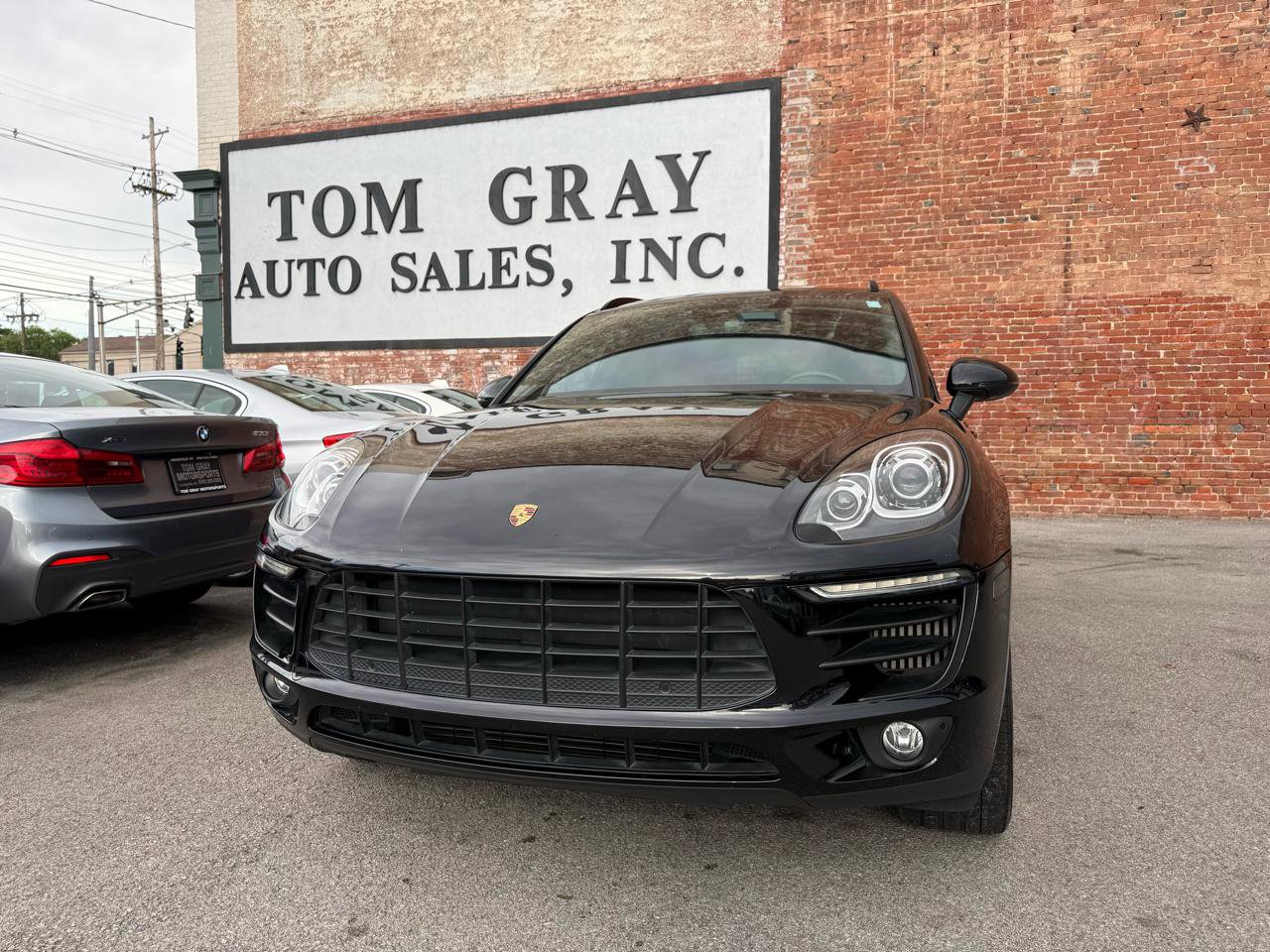 Used 2017 Porsche Macan S AWD/4WD image 1